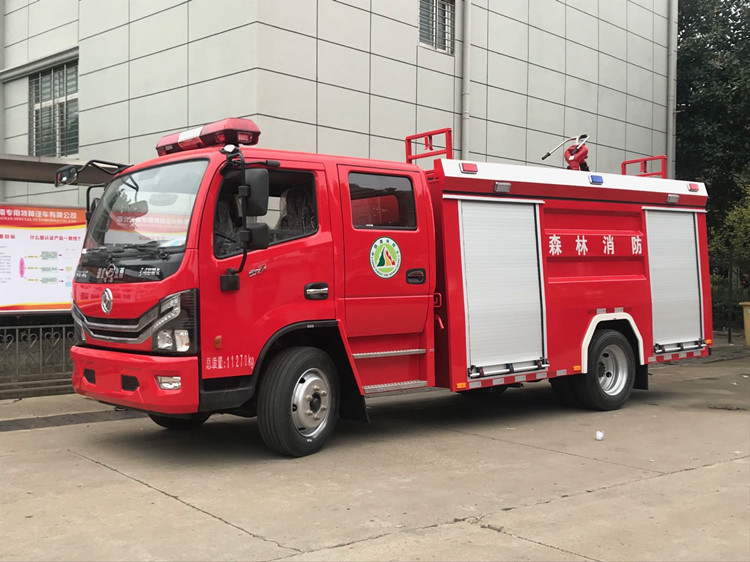 東風5噸消防車圖片 BEE98C1D31C9F383D00658138F4E12D2.jpg