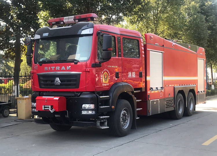 16噸泡沫消防車 E8A76253D141CDAFFED4C7FEDEAFEB9B.jpg